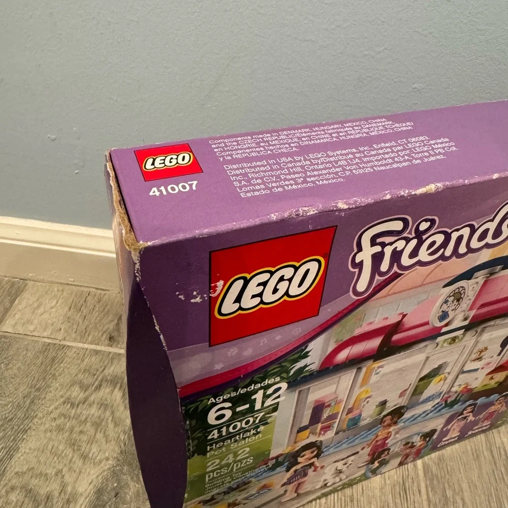 NIB LEGO Friends Heartlake Pet Salon 41007